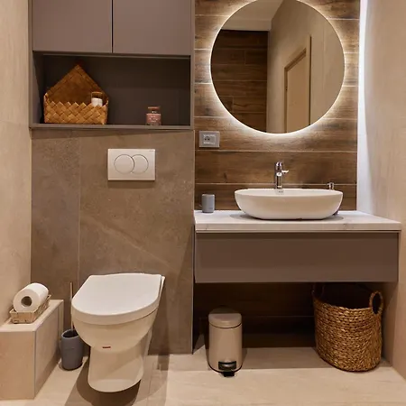 River Breeze House *